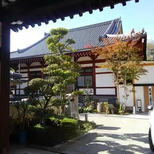 大倫寺の本殿・本堂