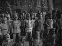 中之院(嵓窟山根本中院)の像