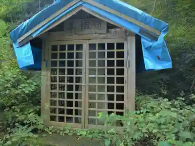 鞍掛峠道祖神の本殿・本堂