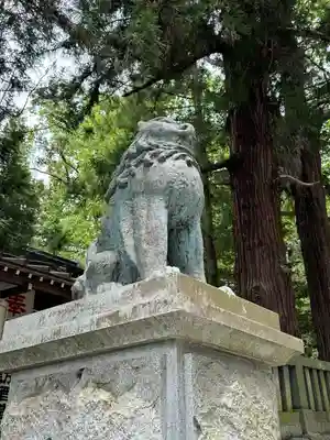 諏訪大社下社春宮の狛犬