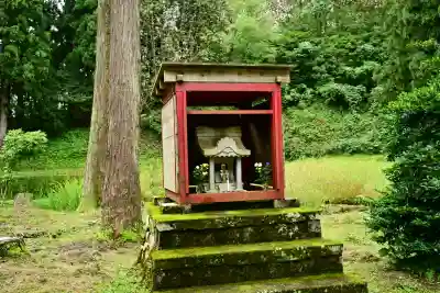 郡殿の池弁財天社(新潟県)