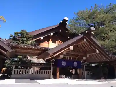 熱田神宮の本殿・本堂