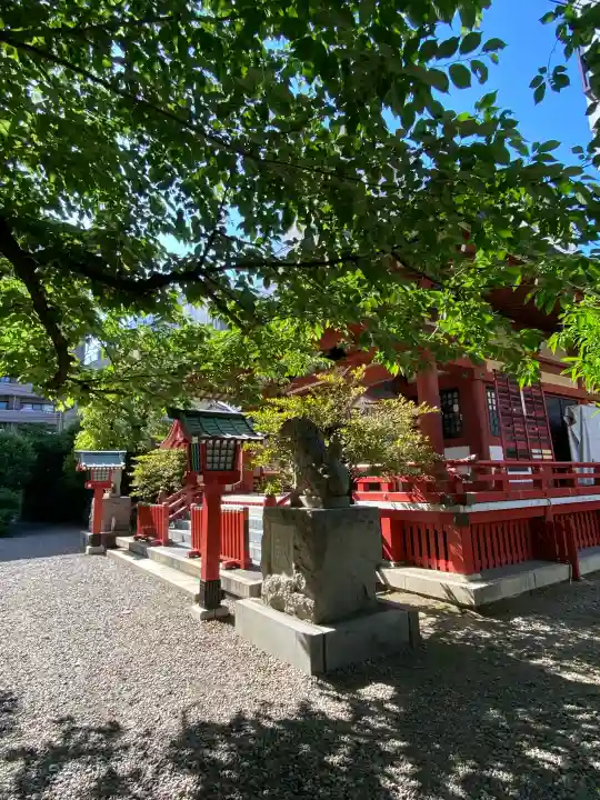 秋葉神社の{uncategorized: "未分類", other: "その他", undefined: "問題あり", building: "その他建物", grave: "お墓", sacred_gate: "鳥居", guardian: "狛犬", statue: "像", buddha: "仏像", history: "歴史", nature: "自然", garden: "庭園", animal: "動物", pagoda: "塔", temizu: "手水舎", mountain_gate: "山門・神門", sanctuary: "本殿・本堂", subordinate: "末社・摂社", art: "芸術", scenery: "景色", jizo: "地蔵", ema: "絵馬", goshuin: "御朱印", omikuji: "おみくじ", items: "授与品その他", amulet: "お守り", goshuincho: "御朱印帳", eats: "食事", festival: "お祭り", votive_dance: "神楽", shichigosan: "七五三参", wedding: "結婚式", experience: "体験その他", initially: "初詣", around: "周辺", anti_infection: "感染症対策"}
