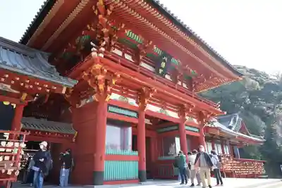 鶴岡八幡宮の本殿・本堂