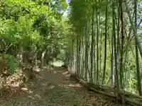 可美真手命神社の周辺