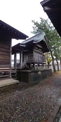 諏訪神社の本殿・本堂
