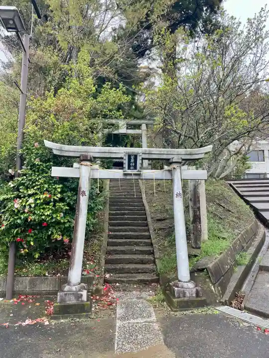 菅原神社の{uncategorized: "未分類", other: "その他", undefined: "問題あり", building: "その他建物", grave: "お墓", sacred_gate: "鳥居", guardian: "狛犬", statue: "像", buddha: "仏像", history: "歴史", nature: "自然", garden: "庭園", animal: "動物", pagoda: "塔", temizu: "手水舎", mountain_gate: "山門・神門", sanctuary: "本殿・本堂", subordinate: "末社・摂社", art: "芸術", scenery: "景色", jizo: "地蔵", ema: "絵馬", goshuin: "御朱印", omikuji: "おみくじ", items: "授与品その他", amulet: "お守り", goshuincho: "御朱印帳", eats: "食事", festival: "お祭り", votive_dance: "神楽", shichigosan: "七五三参", wedding: "結婚式", experience: "体験その他", initially: "初詣", around: "周辺", anti_infection: "感染症対策"}