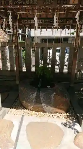 元三島神社の手水舎