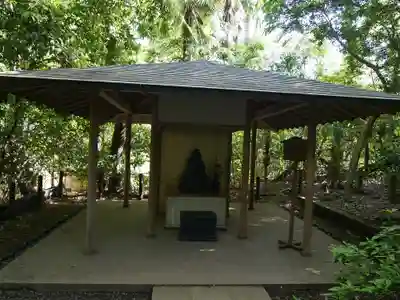 明王院（満願寺別院）の像