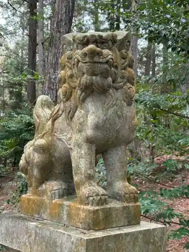 荷機稲荷神社の{uncategorized: "未分類", other: "その他", undefined: "問題あり", building: "その他建物", grave: "お墓", sacred_gate: "鳥居", guardian: "狛犬", statue: "像", buddha: "仏像", history: "歴史", nature: "自然", garden: "庭園", animal: "動物", pagoda: "塔", temizu: "手水舎", mountain_gate: "山門・神門", sanctuary: "本殿・本堂", subordinate: "末社・摂社", art: "芸術", scenery: "景色", jizo: "地蔵", ema: "絵馬", goshuin: "御朱印", omikuji: "おみくじ", items: "授与品その他", amulet: "お守り", goshuincho: "御朱印帳", eats: "食事", festival: "お祭り", votive_dance: "神楽", shichigosan: "七五三参", wedding: "結婚式", experience: "体験その他", initially: "初詣", around: "周辺", anti_infection: "感染症対策"}