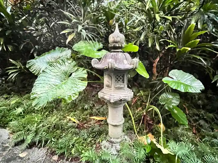 冨崎観音堂の{uncategorized: "未分類", other: "その他", undefined: "問題あり", building: "その他建物", grave: "お墓", sacred_gate: "鳥居", guardian: "狛犬", statue: "像", buddha: "仏像", history: "歴史", nature: "自然", garden: "庭園", animal: "動物", pagoda: "塔", temizu: "手水舎", mountain_gate: "山門・神門", sanctuary: "本殿・本堂", subordinate: "末社・摂社", art: "芸術", scenery: "景色", jizo: "地蔵", ema: "絵馬", goshuin: "御朱印", omikuji: "おみくじ", items: "授与品その他", amulet: "お守り", goshuincho: "御朱印帳", eats: "食事", festival: "お祭り", votive_dance: "神楽", shichigosan: "七五三参", wedding: "結婚式", experience: "体験その他", initially: "初詣", around: "周辺", anti_infection: "感染症対策"}