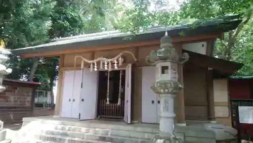 前原御嶽神社の本殿・本堂