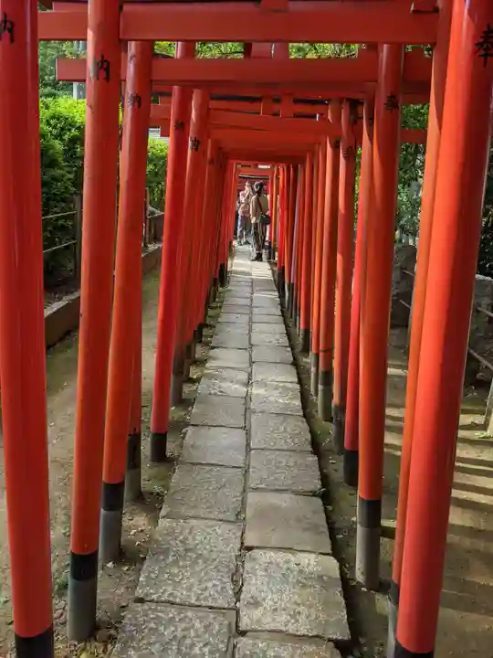 根津神社の鳥居