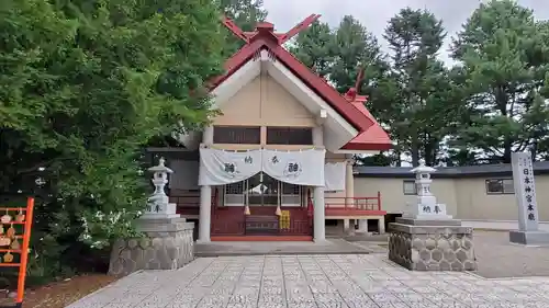 帯廣明神大社     の本殿