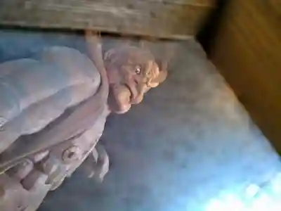 薬王山 法海寺の像