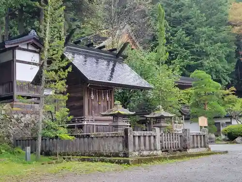 諏訪大社の末社・摂社