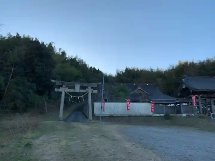 熊野神社の鳥居