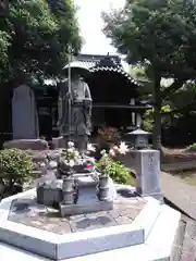 感応院の像