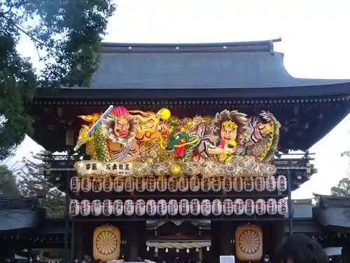 寒川神社の山門・神門