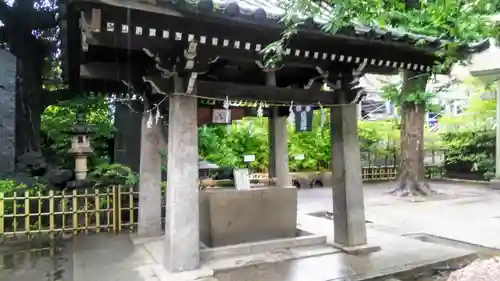 浅間神社の手水舎
