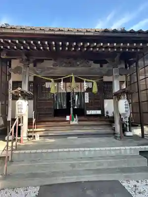 八幡神社の本殿・本堂
