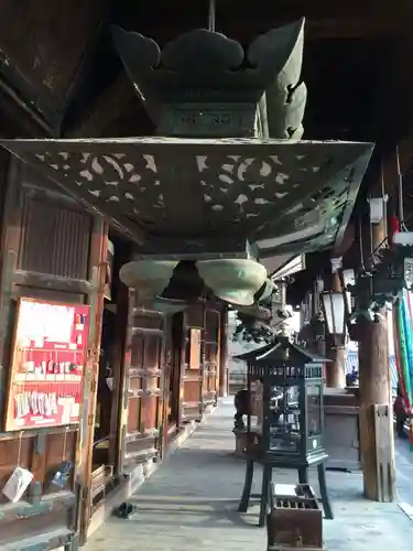 東大寺二月堂の本殿