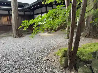 諏訪大社下社秋宮(長野県)