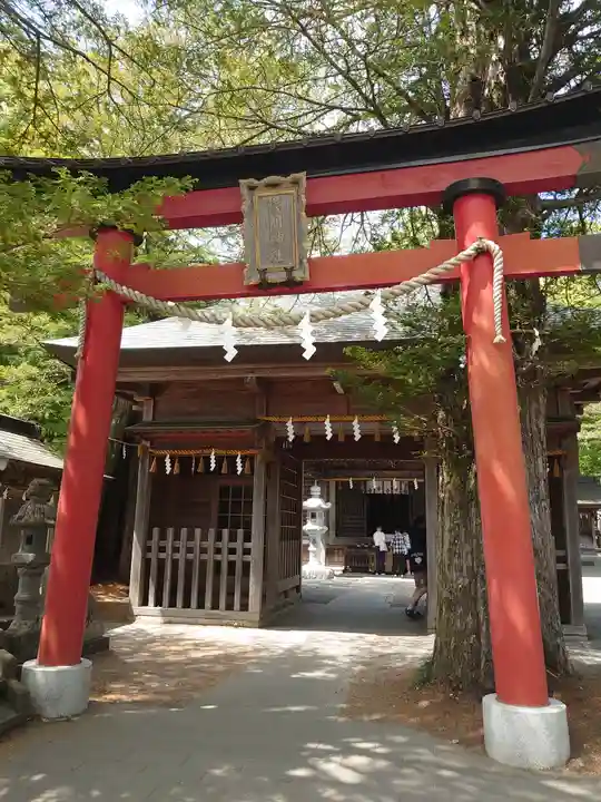 淺間神社(忍野八海)の鳥居