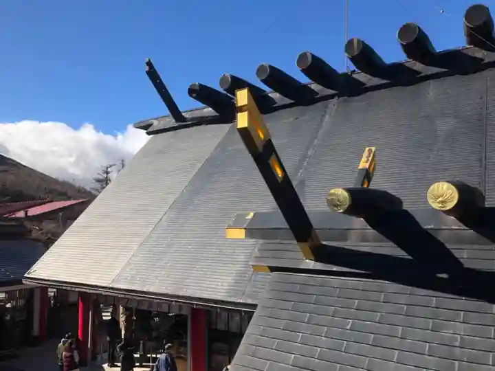 冨士山小御嶽神社の本殿・本堂