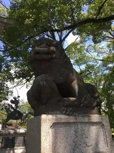 富士山本宮浅間大社の狛犬