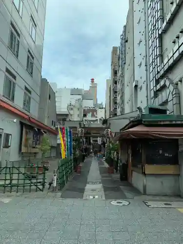 烏森神社の周辺