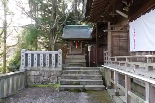 湯泉神社の末社・摂社