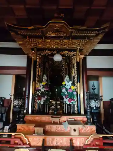 吸湖山　青岸寺の仏像