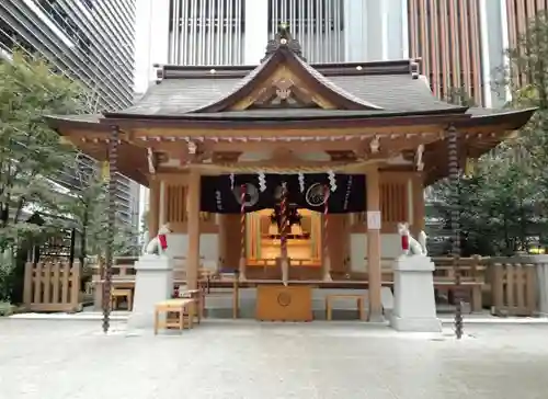 福徳神社（芽吹稲荷）の本殿