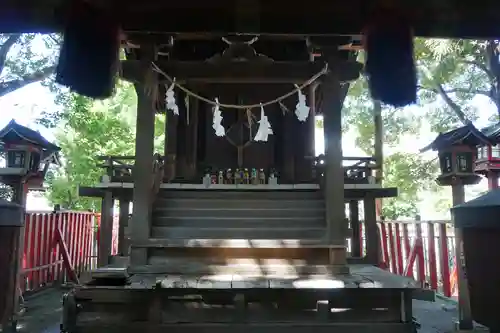 四本木稲荷神社の本殿・本堂