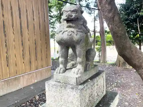 額田神社の狛犬