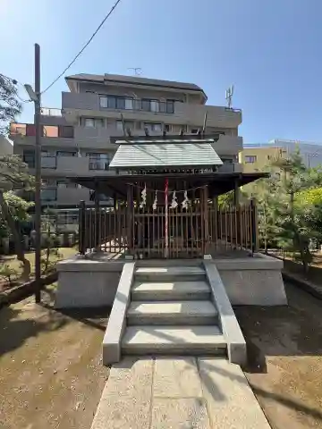 中葛西稲荷神社の本殿・本堂
