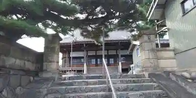 因領寺の本殿