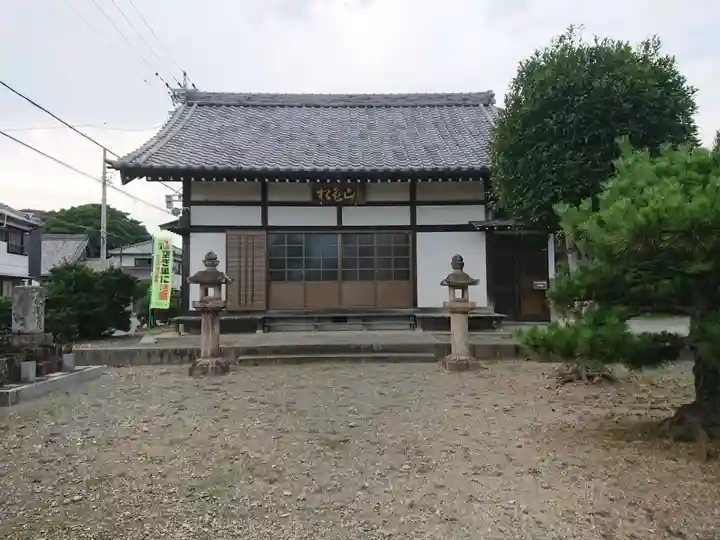 了円寺の本殿・本堂