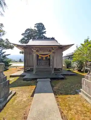 神明宮の{uncategorized: "未分類", other: "その他", undefined: "問題あり", building: "その他建物", grave: "お墓", sacred_gate: "鳥居", guardian: "狛犬", statue: "像", buddha: "仏像", history: "歴史", nature: "自然", garden: "庭園", animal: "動物", pagoda: "塔", temizu: "手水舎", mountain_gate: "山門・神門", sanctuary: "本殿・本堂", subordinate: "末社・摂社", art: "芸術", scenery: "景色", jizo: "地蔵", ema: "絵馬", goshuin: "御朱印", omikuji: "おみくじ", items: "授与品その他", amulet: "お守り", goshuincho: "御朱印帳", eats: "食事", festival: "お祭り", votive_dance: "神楽", shichigosan: "七五三参", wedding: "結婚式", experience: "体験その他", initially: "初詣", around: "周辺", anti_infection: "感染症対策"}