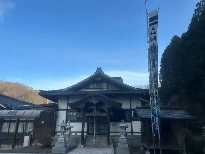 巳徳神社の{uncategorized: "未分類", other: "その他", undefined: "問題あり", building: "その他建物", grave: "お墓", sacred_gate: "鳥居", guardian: "狛犬", statue: "像", buddha: "仏像", history: "歴史", nature: "自然", garden: "庭園", animal: "動物", pagoda: "塔", temizu: "手水舎", mountain_gate: "山門・神門", sanctuary: "本殿・本堂", subordinate: "末社・摂社", art: "芸術", scenery: "景色", jizo: "地蔵", ema: "絵馬", goshuin: "御朱印", omikuji: "おみくじ", items: "授与品その他", amulet: "お守り", goshuincho: "御朱印帳", eats: "食事", festival: "お祭り", votive_dance: "神楽", shichigosan: "七五三参", wedding: "結婚式", experience: "体験その他", initially: "初詣", around: "周辺", anti_infection: "感染症対策"}