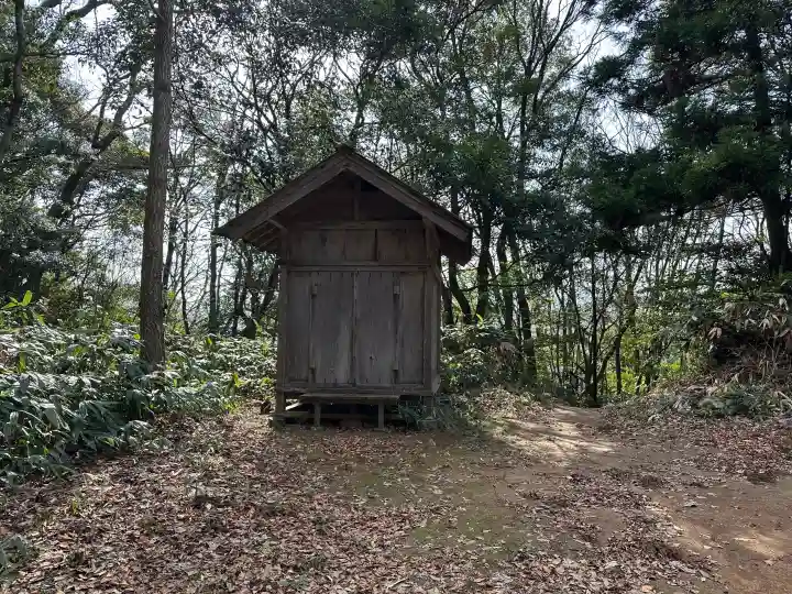 比婆山久米神社(奥の宮)の{uncategorized: "未分類", other: "その他", undefined: "問題あり", building: "その他建物", grave: "お墓", sacred_gate: "鳥居", guardian: "狛犬", statue: "像", buddha: "仏像", history: "歴史", nature: "自然", garden: "庭園", animal: "動物", pagoda: "塔", temizu: "手水舎", mountain_gate: "山門・神門", sanctuary: "本殿・本堂", subordinate: "末社・摂社", art: "芸術", scenery: "景色", jizo: "地蔵", ema: "絵馬", goshuin: "御朱印", omikuji: "おみくじ", items: "授与品その他", amulet: "お守り", goshuincho: "御朱印帳", eats: "食事", festival: "お祭り", votive_dance: "神楽", shichigosan: "七五三参", wedding: "結婚式", experience: "体験その他", initially: "初詣", around: "周辺", anti_infection: "感染症対策"}