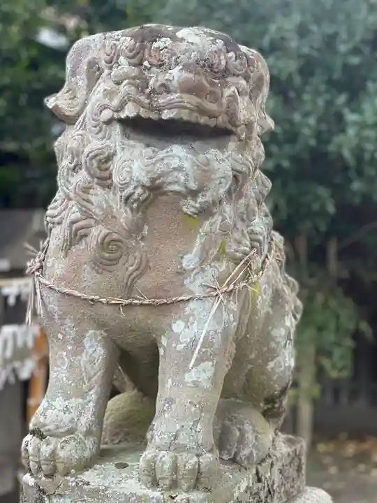 縣神社の狛犬