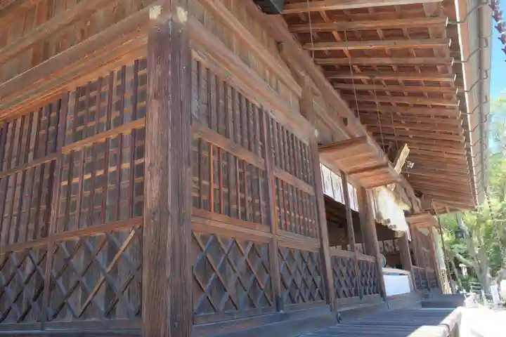 伊弉諾神宮の本殿・本堂