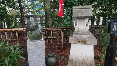 亀ケ池八幡宮の末社・摂社