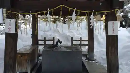 北海道神宮頓宮の手水舎