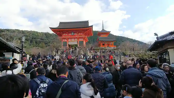 清水寺の山門・神門