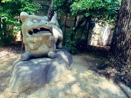坐摩神社の{uncategorized: "未分類", other: "その他", undefined: "問題あり", building: "その他建物", grave: "お墓", sacred_gate: "鳥居", guardian: "狛犬", statue: "像", buddha: "仏像", history: "歴史", nature: "自然", garden: "庭園", animal: "動物", pagoda: "塔", temizu: "手水舎", mountain_gate: "山門・神門", sanctuary: "本殿・本堂", subordinate: "末社・摂社", art: "芸術", scenery: "景色", jizo: "地蔵", ema: "絵馬", goshuin: "御朱印", omikuji: "おみくじ", items: "授与品その他", amulet: "お守り", goshuincho: "御朱印帳", eats: "食事", festival: "お祭り", votive_dance: "神楽", shichigosan: "七五三参", wedding: "結婚式", experience: "体験その他", initially: "初詣", around: "周辺", anti_infection: "感染症対策"}