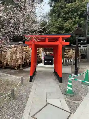 北野天満宮の{uncategorized: "未分類", other: "その他", undefined: "問題あり", building: "その他建物", grave: "お墓", sacred_gate: "鳥居", guardian: "狛犬", statue: "像", buddha: "仏像", history: "歴史", nature: "自然", garden: "庭園", animal: "動物", pagoda: "塔", temizu: "手水舎", mountain_gate: "山門・神門", sanctuary: "本殿・本堂", subordinate: "末社・摂社", art: "芸術", scenery: "景色", jizo: "地蔵", ema: "絵馬", goshuin: "御朱印", omikuji: "おみくじ", items: "授与品その他", amulet: "お守り", goshuincho: "御朱印帳", eats: "食事", festival: "お祭り", votive_dance: "神楽", shichigosan: "七五三参", wedding: "結婚式", experience: "体験その他", initially: "初詣", around: "周辺", anti_infection: "感染症対策"}
