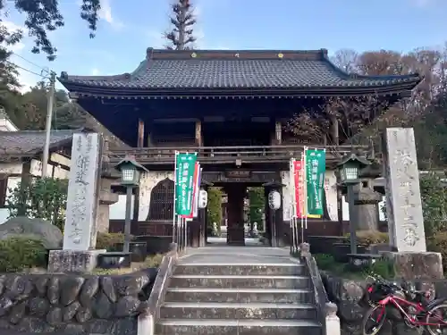 野坂寺の山門